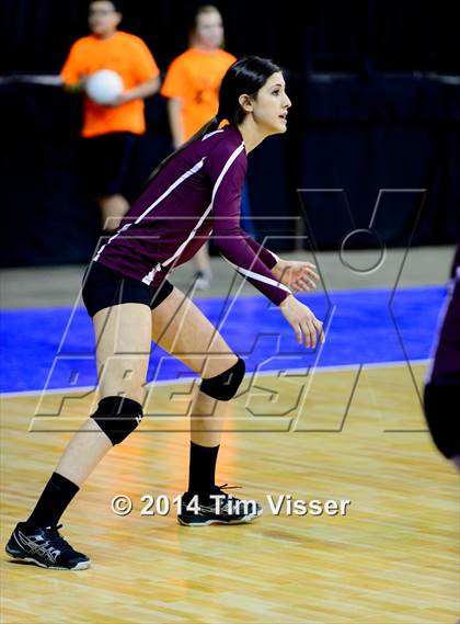 Thumbnail 2 in Idalia vs. Otis (CHSAA 1A Semifinal) photogallery.