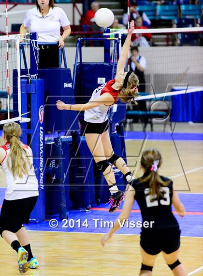Thumbnail 1 in Idalia vs. Otis (CHSAA 1A Semifinal) photogallery.