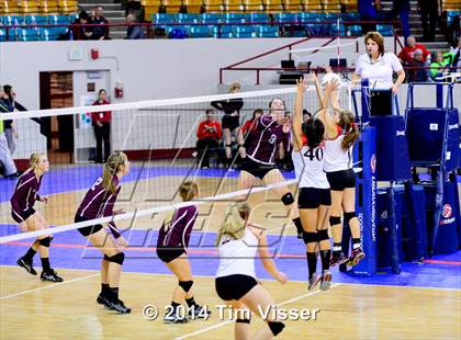 Thumbnail 2 in Idalia vs. Otis (CHSAA 1A Semifinal) photogallery.