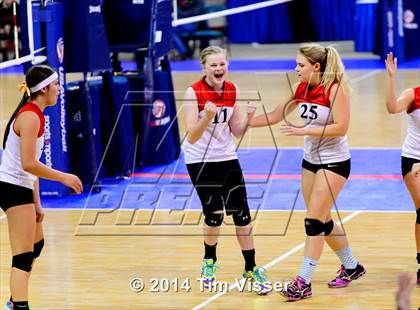 Thumbnail 2 in Idalia vs. Otis (CHSAA 1A Semifinal) photogallery.
