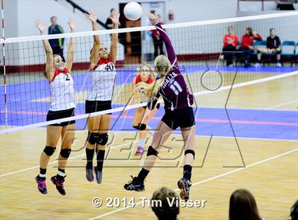 Thumbnail 1 in Idalia vs. Otis (CHSAA 1A Semifinal) photogallery.
