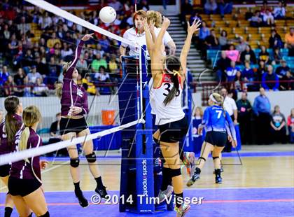 Thumbnail 3 in Idalia vs. Otis (CHSAA 1A Semifinal) photogallery.