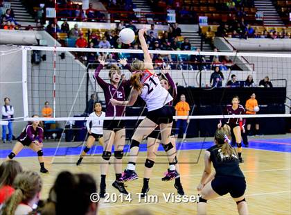 Thumbnail 3 in Idalia vs. Otis (CHSAA 1A Semifinal) photogallery.