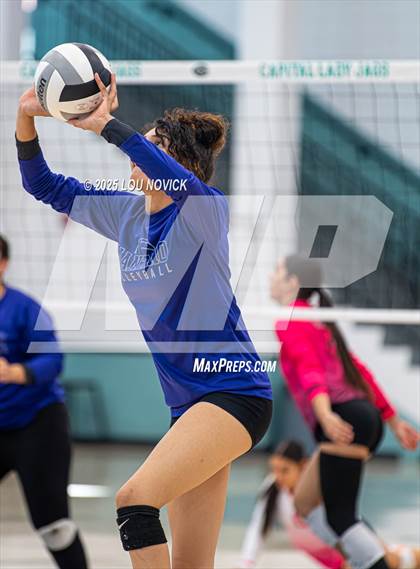 Thumbnail 1 in Manzano @ Capital photogallery.