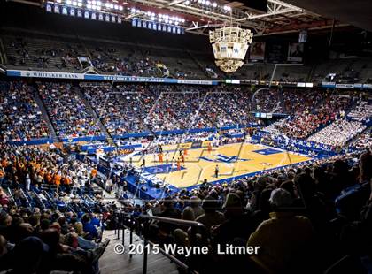 Thumbnail 3 in Hopkinsville vs. Owensboro (KHSAA Sweet 16)  photogallery.