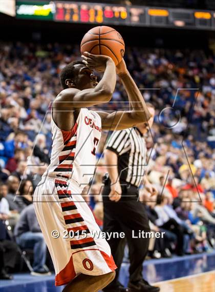 Thumbnail 2 in Hopkinsville vs. Owensboro (KHSAA Sweet 16)  photogallery.