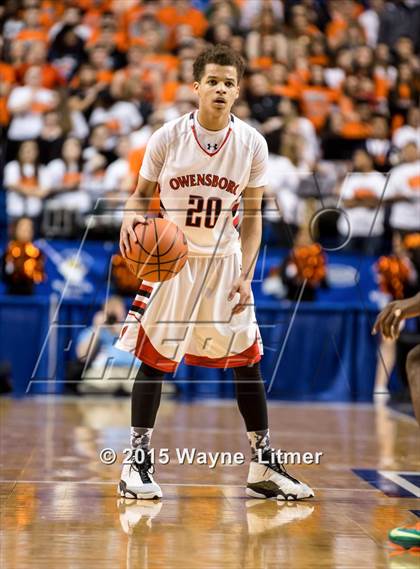Thumbnail 1 in Hopkinsville vs. Owensboro (KHSAA Sweet 16)  photogallery.