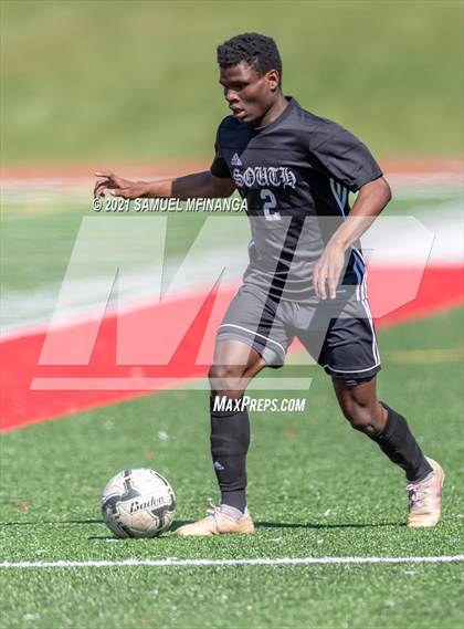 Thumbnail 1 in Millard West @ Omaha South photogallery.