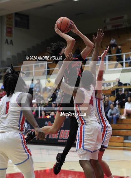 Thumbnail 1 in Fort Wayne North Side vs Fort Wayne Wayne (IHSAA 4A Region 4 Final) photogallery.