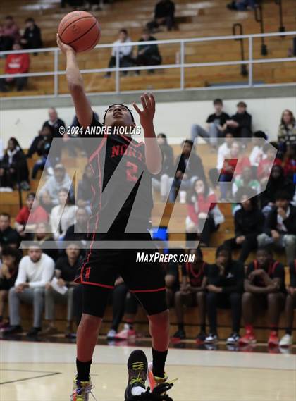Thumbnail 2 in Fort Wayne North Side vs Fort Wayne Wayne (IHSAA 4A Region 4 Final) photogallery.