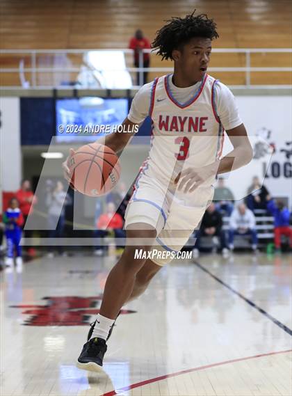 Thumbnail 2 in Fort Wayne North Side vs Fort Wayne Wayne (IHSAA 4A Region 4 Final) photogallery.