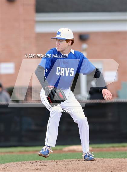 Thumbnail 2 in Middletown @ Caravel photogallery.