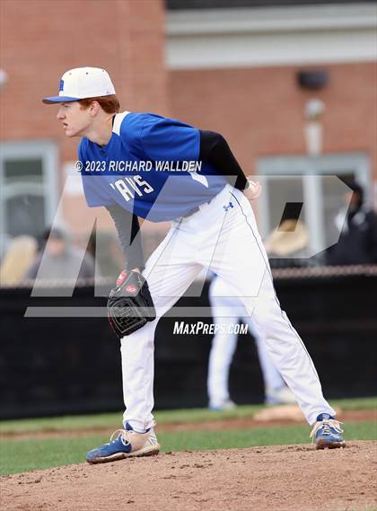 Thumbnail 1 in Middletown @ Caravel photogallery.