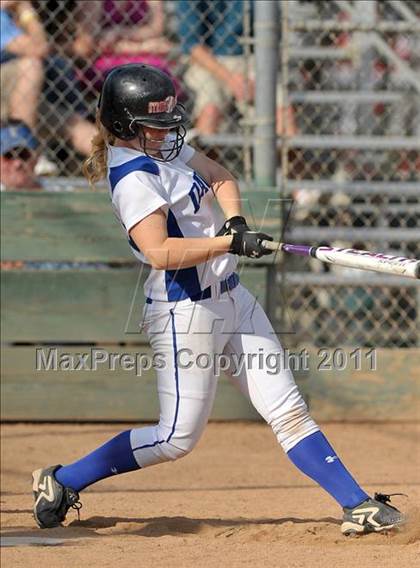 Thumbnail 1 in St. Francis vs. Davis (CIF SJS D1 Playoffs) photogallery.