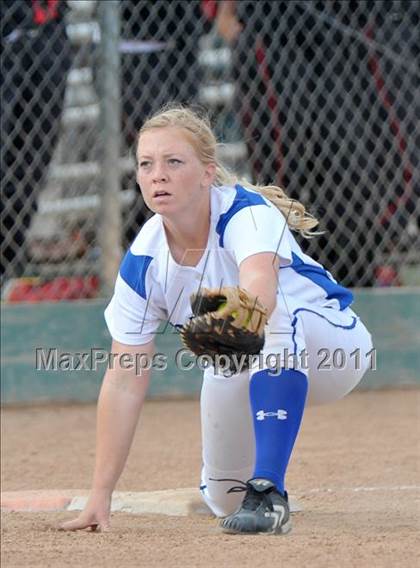 Thumbnail 3 in St. Francis vs. Davis (CIF SJS D1 Playoffs) photogallery.