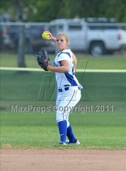 Thumbnail 2 in St. Francis vs. Davis (CIF SJS D1 Playoffs) photogallery.