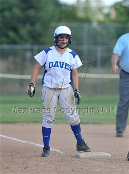 Thumbnail 2 in St. Francis vs. Davis (CIF SJS D1 Playoffs) photogallery.