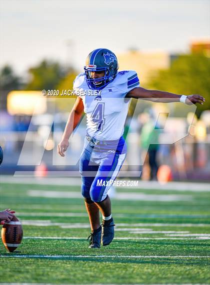 Thumbnail 1 in Yuma Catholic vs. Snowflake (AIA 3A Final) photogallery.