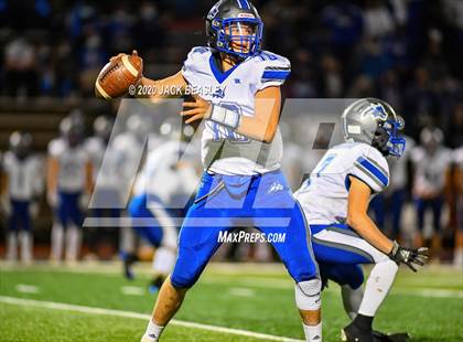 Thumbnail 3 in Yuma Catholic vs. Snowflake (AIA 3A Final) photogallery.
