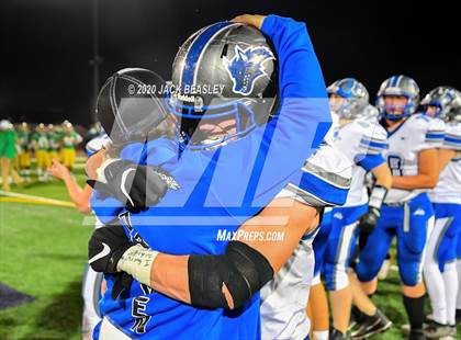 Thumbnail 1 in Yuma Catholic vs. Snowflake (AIA 3A Final) photogallery.