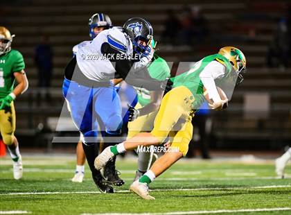 Thumbnail 3 in Yuma Catholic vs. Snowflake (AIA 3A Final) photogallery.