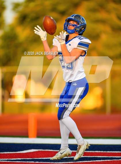 Thumbnail 2 in Yuma Catholic vs. Snowflake (AIA 3A Final) photogallery.