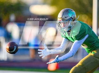 Thumbnail 2 in Yuma Catholic vs. Snowflake (AIA 3A Final) photogallery.