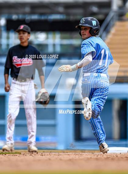 Thumbnail 2 in Carson vs. Banning (CIF LA City Section DIV 1 Championship) photogallery.