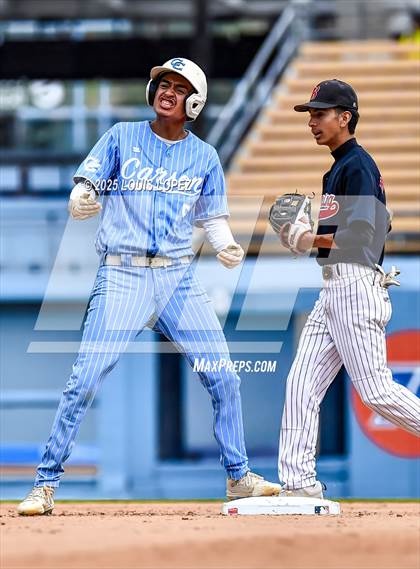 Thumbnail 2 in Carson vs. Banning (CIF LA City Section DIV 1 Championship) photogallery.