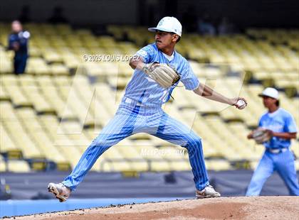 Thumbnail 3 in Carson vs. Banning (CIF LA City Section DIV 1 Championship) photogallery.