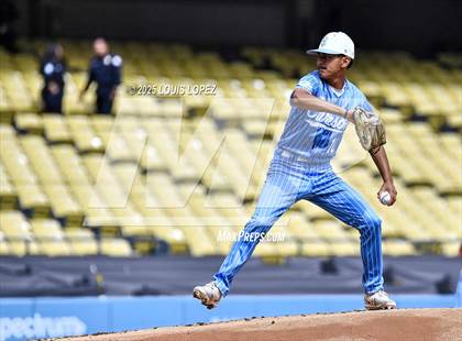 Thumbnail 2 in Carson vs. Banning (CIF LA City Section DIV 1 Championship) photogallery.