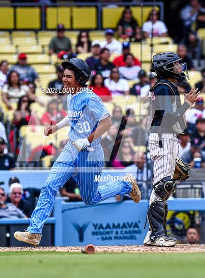 Thumbnail 2 in Carson vs. Banning (CIF LA City Section DIV 1 Championship) photogallery.
