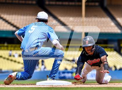 Thumbnail 3 in Carson vs. Banning (CIF LA City Section DIV 1 Championship) photogallery.
