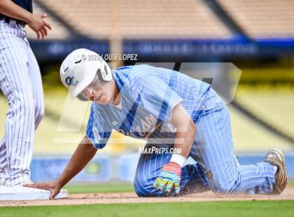 Thumbnail 1 in Carson vs. Banning (CIF LA City Section DIV 1 Championship) photogallery.