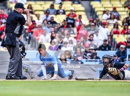 Thumbnail 2 in Carson vs. Banning (CIF LA City Section DIV 1 Championship) photogallery.