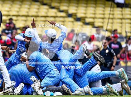 Thumbnail 3 in Carson vs. Banning (CIF LA City Section DIV 1 Championship) photogallery.