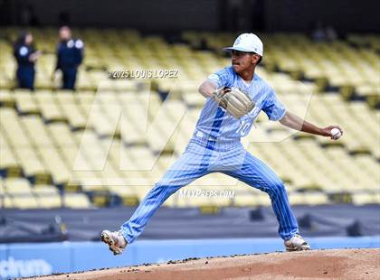 Thumbnail 2 in Carson vs. Banning (CIF LA City Section DIV 1 Championship) photogallery.