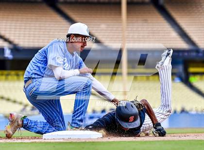 Thumbnail 3 in Carson vs. Banning (CIF LA City Section DIV 1 Championship) photogallery.