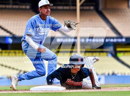 Thumbnail 3 in Carson vs. Banning (CIF LA City Section DIV 1 Championship) photogallery.