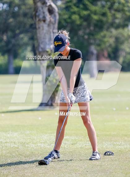Thumbnail 3 in Denison Shootout at Tanglewood Resort photogallery.