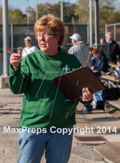 Thumbnail 2 in Emery/Weiner vs. Lutheran South photogallery.