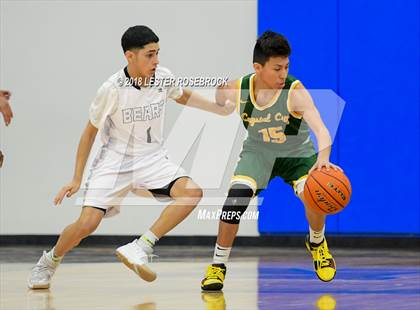 Thumbnail 3 in West Oso vs. Crystal City (UIL 4A Area Playoffs) photogallery.