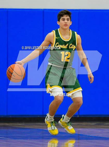 Thumbnail 2 in West Oso vs. Crystal City (UIL 4A Area Playoffs) photogallery.