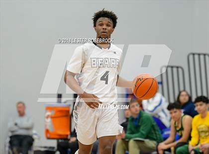 Thumbnail 3 in West Oso vs. Crystal City (UIL 4A Area Playoffs) photogallery.