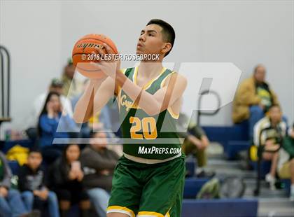 Thumbnail 1 in West Oso vs. Crystal City (UIL 4A Area Playoffs) photogallery.