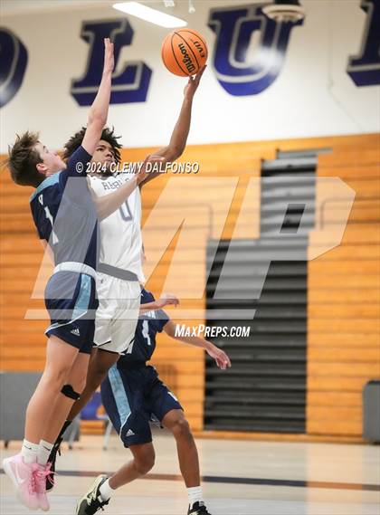 Thumbnail 2 in Valor Christian @ Columbine photogallery.