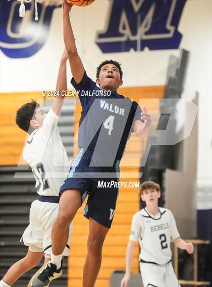 Thumbnail 2 in Valor Christian @ Columbine photogallery.
