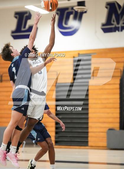Thumbnail 3 in Valor Christian @ Columbine photogallery.