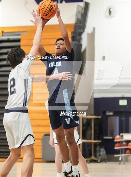 Thumbnail 3 in Valor Christian @ Columbine photogallery.