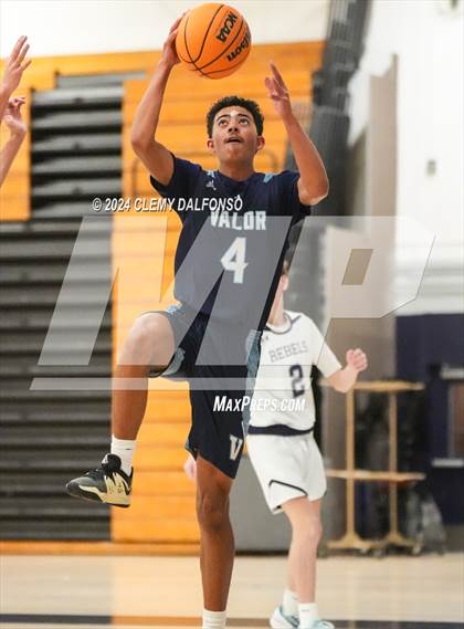 Thumbnail 3 in Valor Christian @ Columbine photogallery.